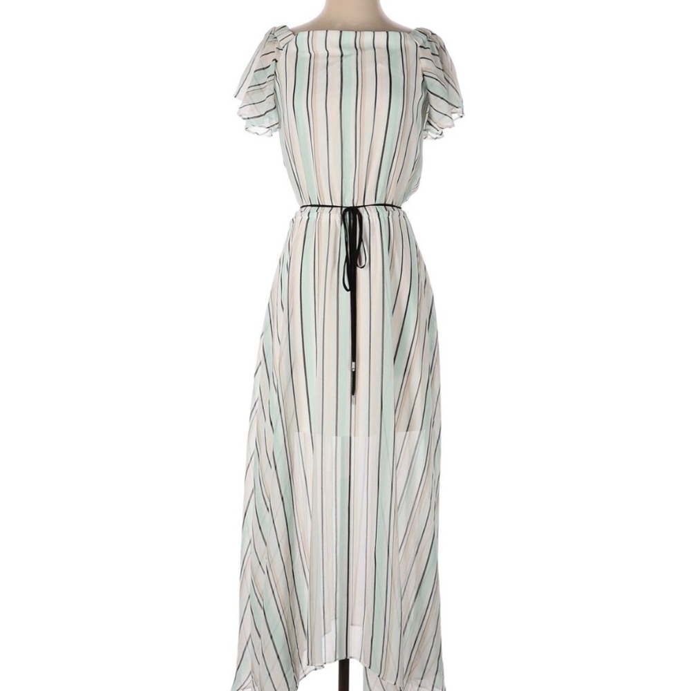 WHITE HOUSE BLACK MARKET Dress